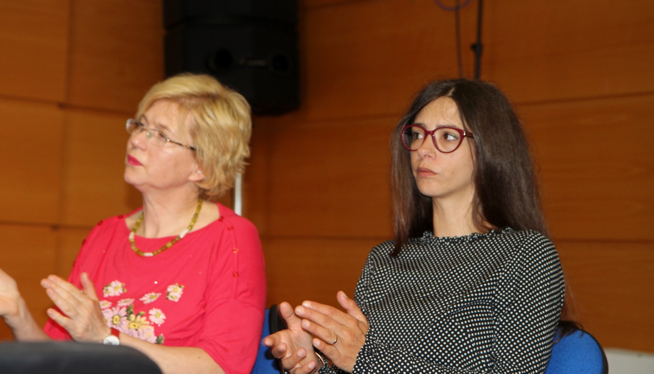 Laura Marchig i Tea Tulić, članice žirija nagrade Lapisa Histrae 2018, Zajednica Talijana „Fulvio Tomizza“ Umag / Comunità degli Italiani “Fulvio Tomizza“ Umago, 19. Forum Tomizza, 18. 5. 2018. (foto: Mijat Gavran)