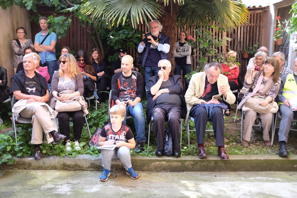 19. Forum Tomizza, Pesnik na cesti / Poeta in corso, dvorišče palače De Franceschi, Tumova 2, Koper / Capodistria, 17. 5. 2018 (foto Zaneto Paulin)