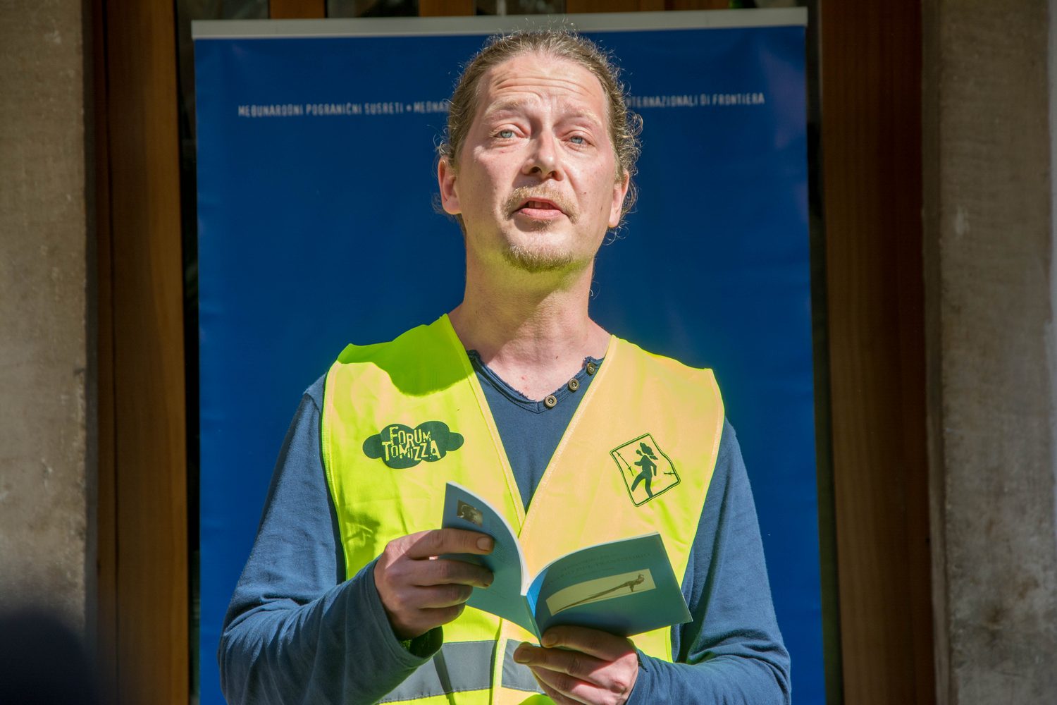 Alessandro Salvi, 19. Forum Tomizza, Pesnik na cesti / Poeta in corso, dvorišče palače De Franceschi, Tumova 2, Koper / Capodistria, 17. 5. 2018 (foto Lado Jelen)