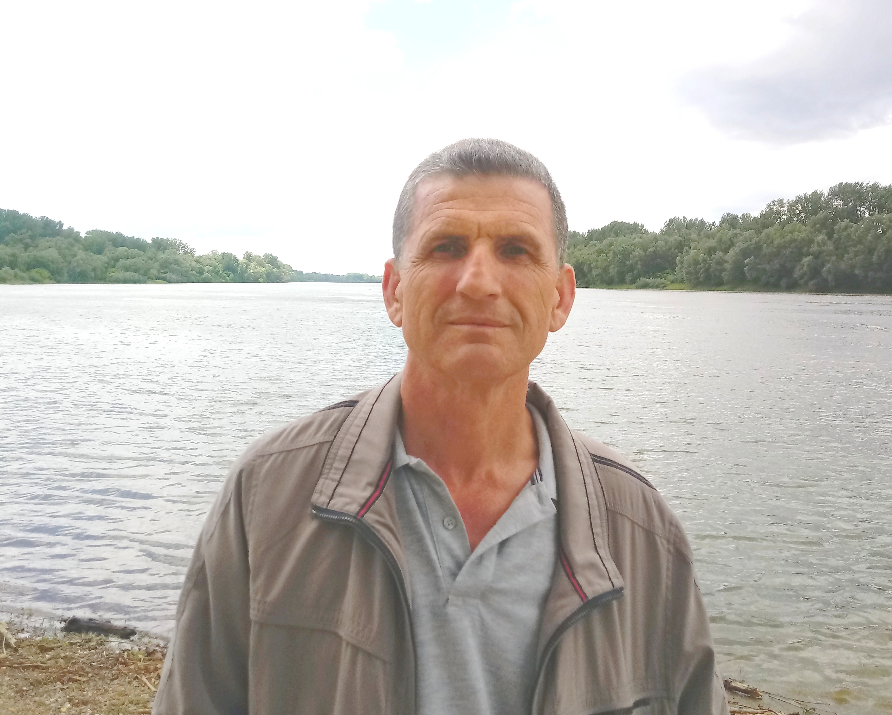 Fuad Hrustić: Giovani salmoni (2020)